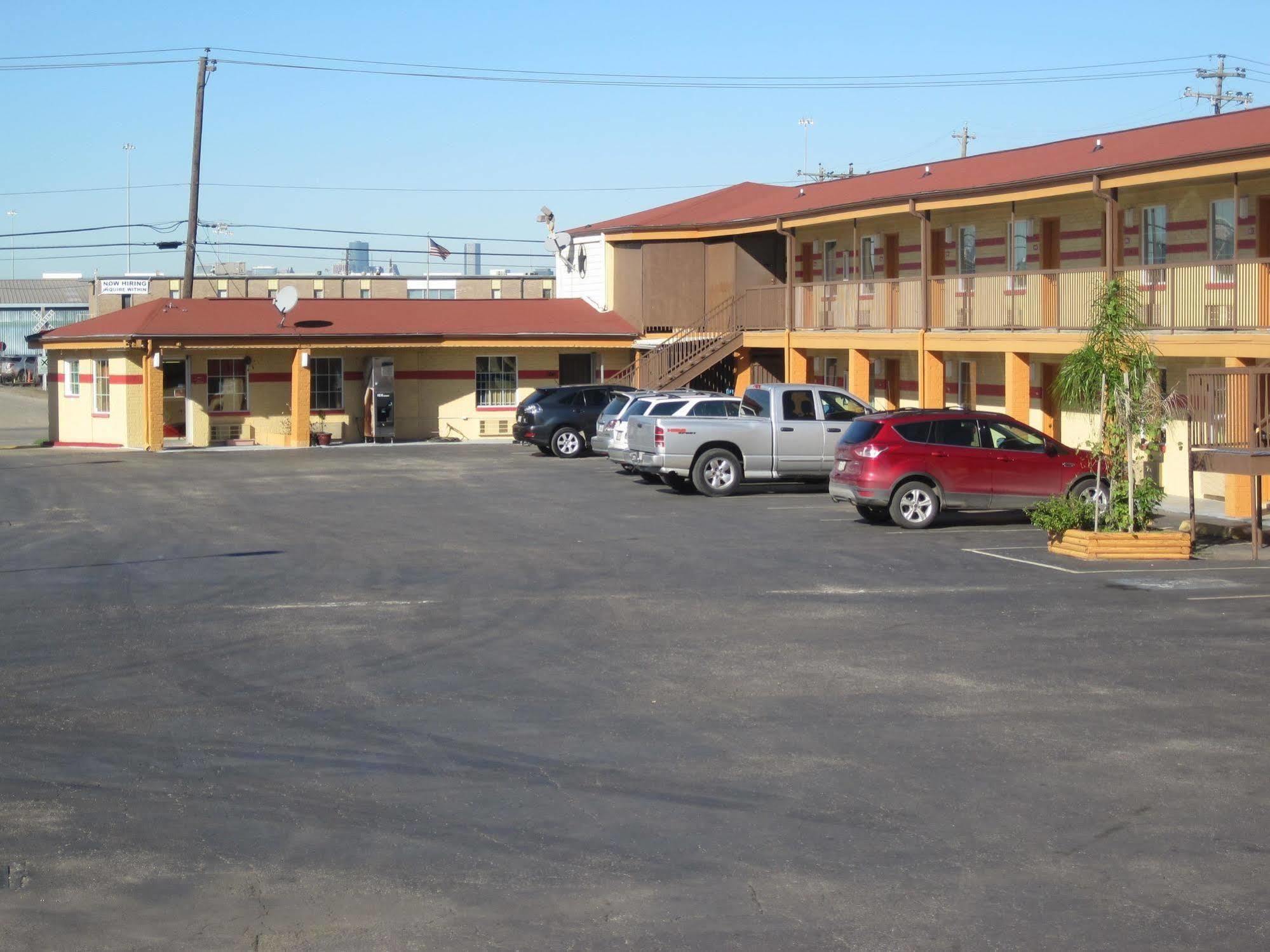 Bestway Inn Houston Exterior photo